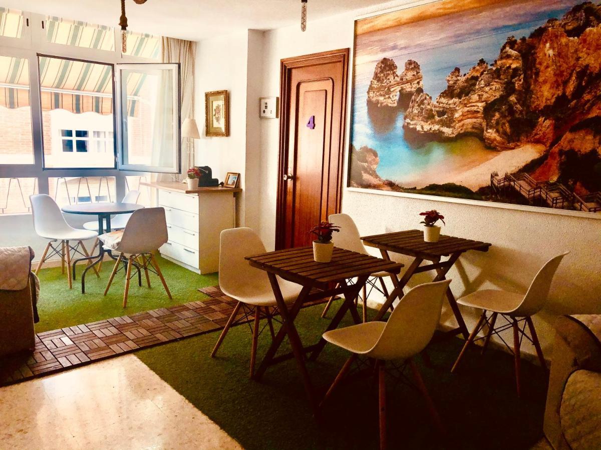 Low Cost Rooms Malaga River Εξωτερικό φωτογραφία
